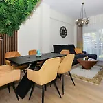 Kalina House *