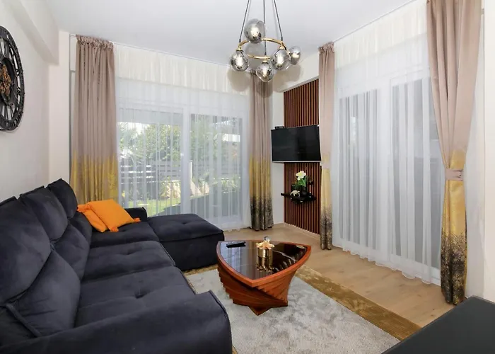 Kalina House * 尼基季