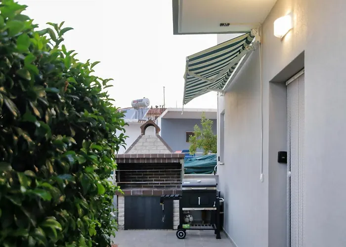 Kalina House 尼基季