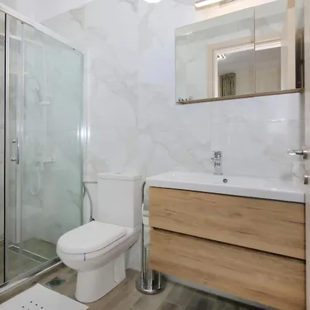 Kalina House * 니키티